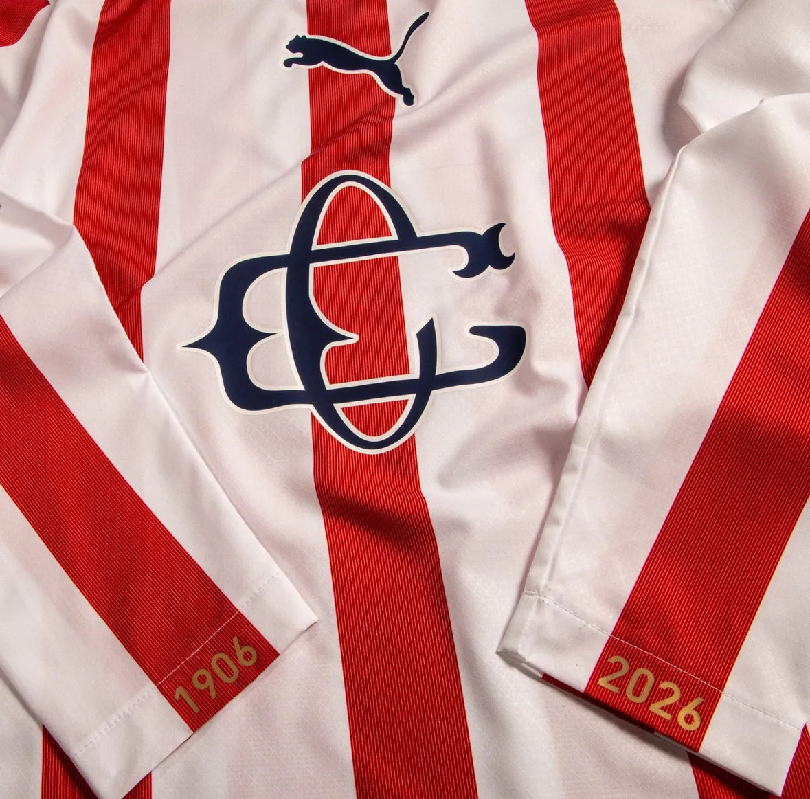 Chivas Edición "120" Retro Manga Larga | Temporada 25-26