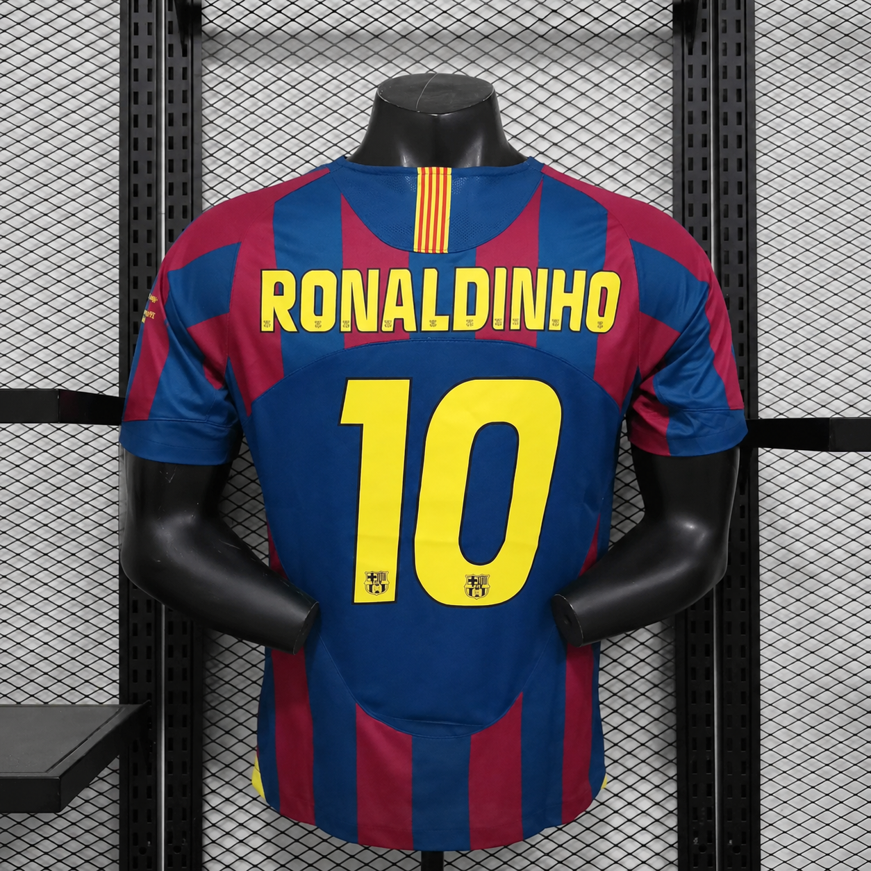 FC Barcelona Local Versión Retro | Temporada 05-06