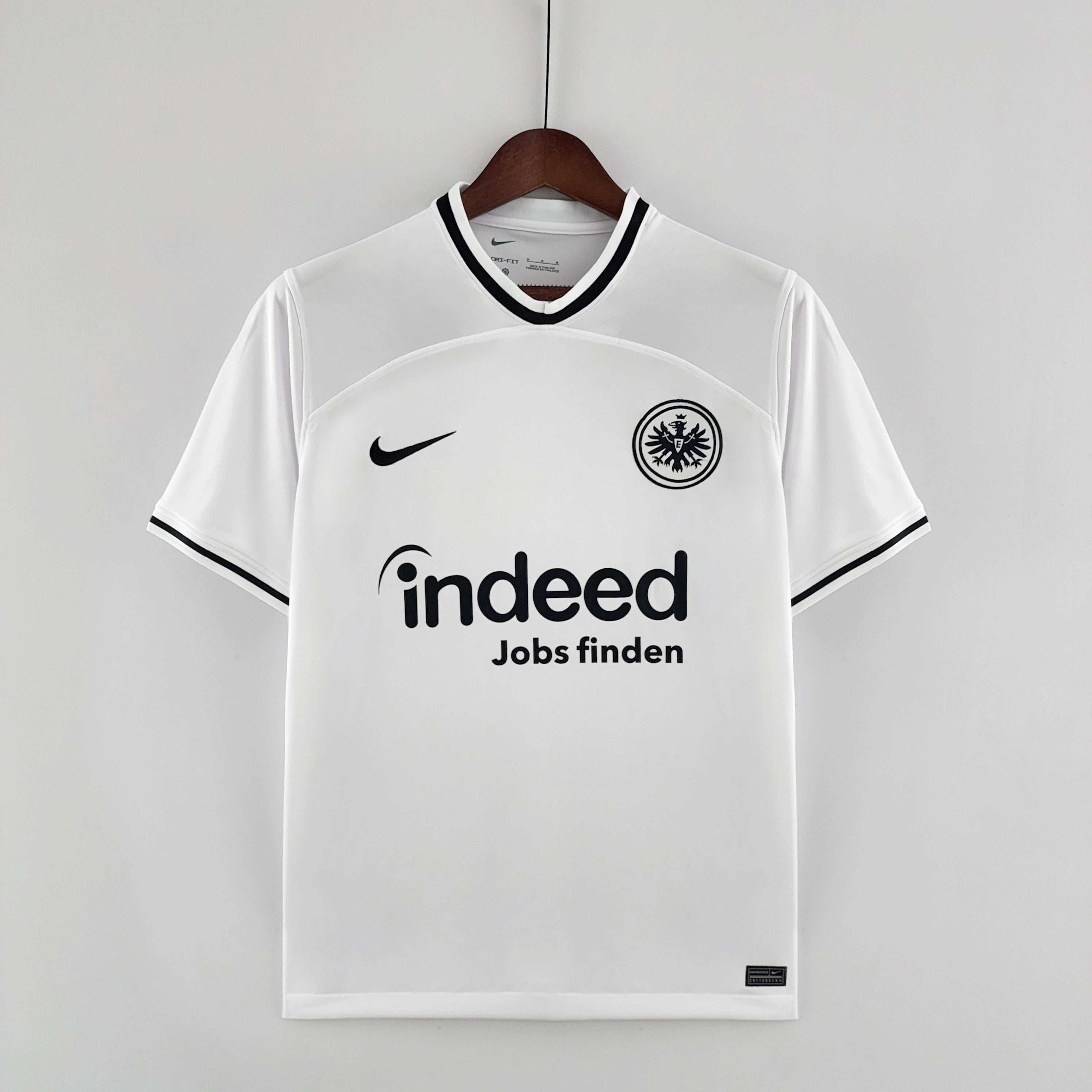 Eintracht Frankfurt Local Versión Fan | Temporada 22-23