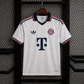 FC Bayern Munich Visitante Versión Fan | Temporada 26-27