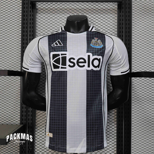 Newcastle United Local Versión Jugador | Temporada 25-26