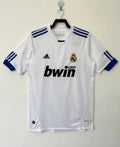 Real Madrid Local Versión Retro Manga Corta | Temporada 10-11